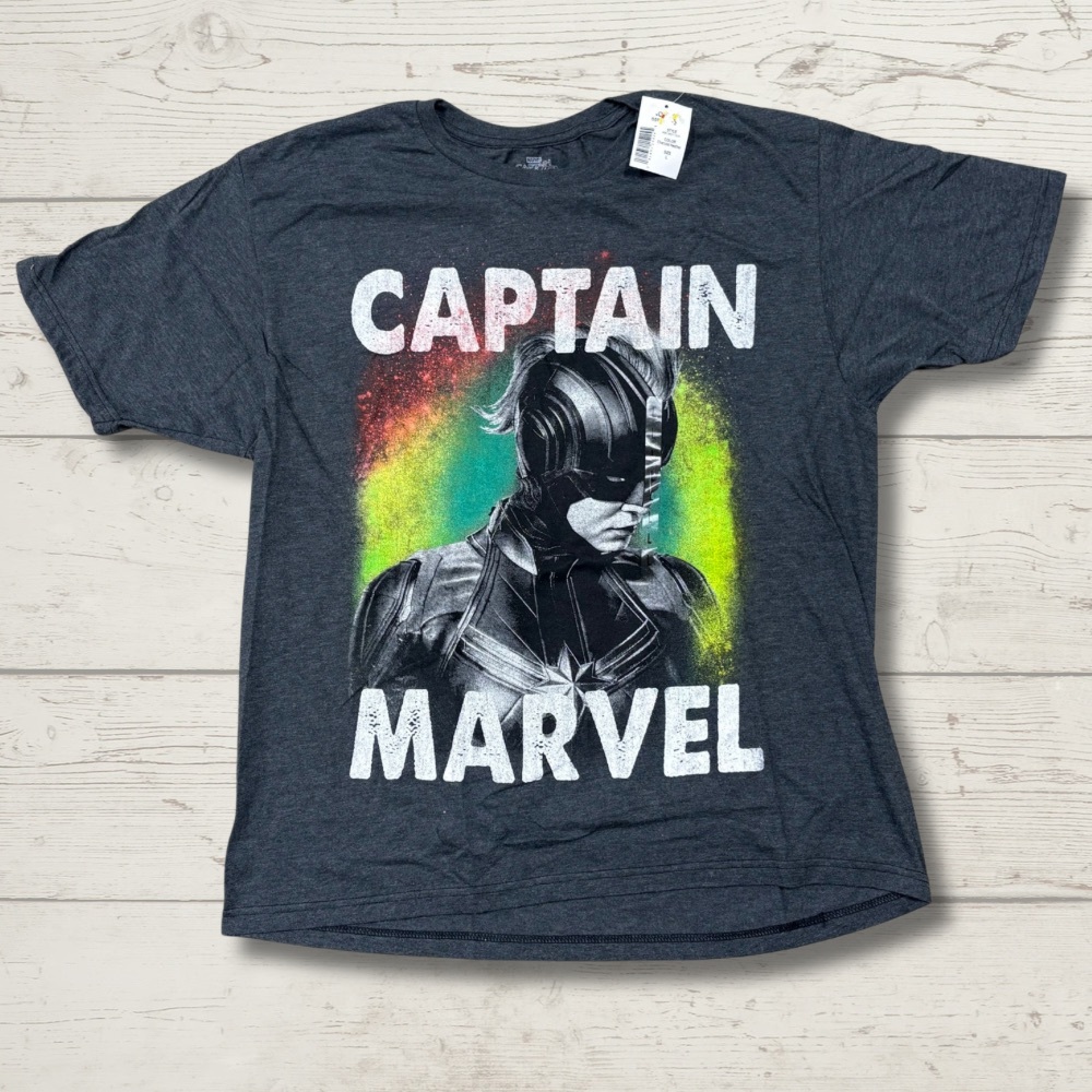 New Captain Marvel Graphic Tee L Charcoal Heather Marvel Official 50/50 NWT